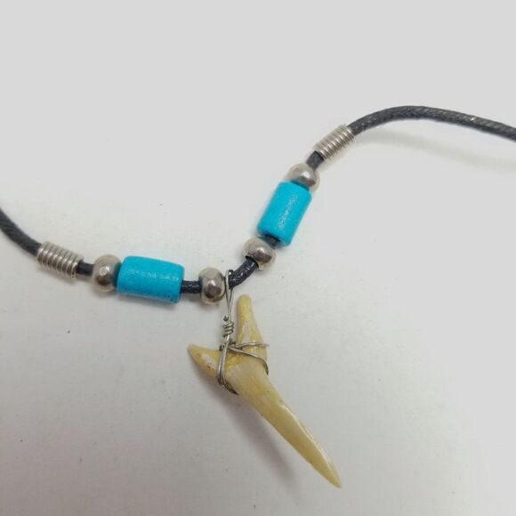 Vintage Tooth Necklace, Wire Wrap Blue Beads and Black Cord, Y2K 90s Style - Picture 2 of 4